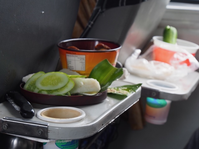 Food trays in a train